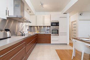 Apartment Cracow Trynitarska by Renters