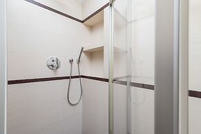 Apartment Cracow Trynitarska by Renters