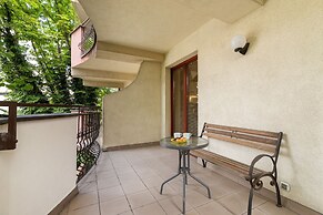 Apartment Cracow Trynitarska by Renters