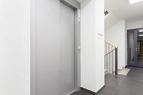 Exclusive Apartment Mogilska by Renters