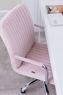 Exclusive Apartment Mogilska by Renters