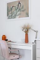 Exclusive Apartment Mogilska by Renters