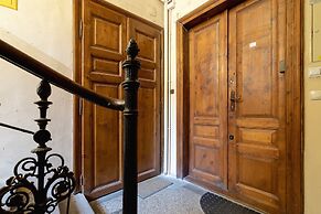 Studio Cracow Boguslawskiego by Renters