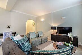 Hill Street Mayfair Apartments