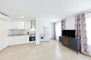 Sonrisa Deluxe Apartments Levante