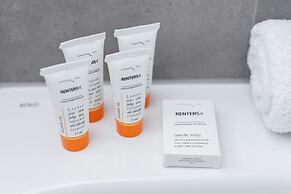 Miodowa Studio Cracow by Renters