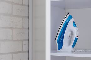 Miodowa Studio Cracow by Renters