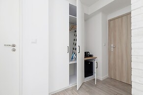 Miodowa Studio Cracow by Renters