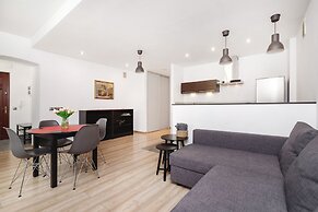 Apartment Miodowa 19 by Renters