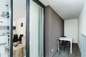 Stylish Apartment Zablocie by Renters