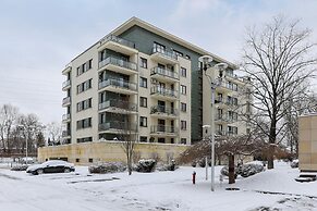 Apartment Cracow Pilotow by Renters