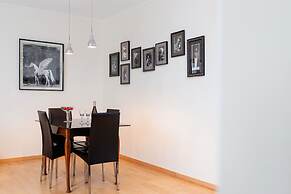 Apartment Cracow Pilotow by Renters