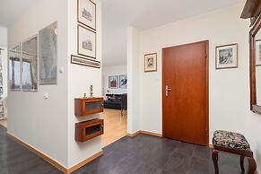 Apartment Cracow Pilotow by Renters