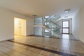 Apartment Cracow Pilotow by Renters