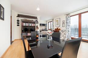 Apartment Cracow Pilotow by Renters