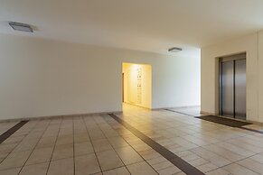 Apartment Cracow Pilotow by Renters