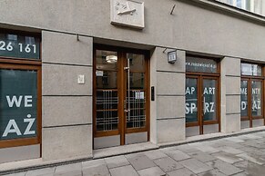 Studio Rakowicka 14 by Renters