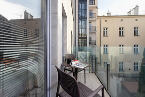 Studio Rakowicka 14 by Renters