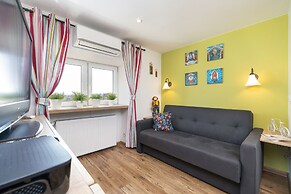 Family Apartment Slowackiego by Renters