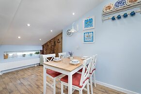 Family Apartment Slowackiego by Renters