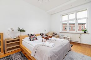 Family Apartment Slowackiego by Renters
