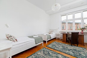 Family Apartment Slowackiego by Renters