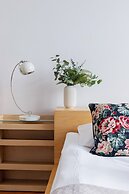 Family Apartment Slowackiego by Renters