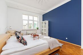 Family Apartment Slowackiego by Renters