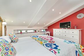 Family Apartment Slowackiego by Renters