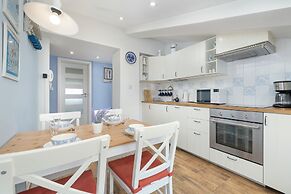 Family Apartment Slowackiego by Renters