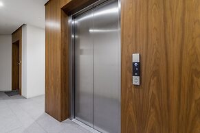 Apartment Krakow Sukiennicza by Renters