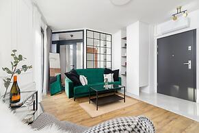 Apartment Limanowskiego by Renters