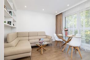 Apartment Krakow Lema 17 by Renters