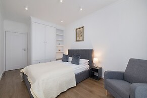 Apartment Krakow Lema 17 by Renters