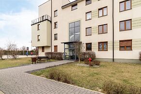 Rainbow Apartment Krakow by Renters