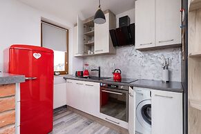Rainbow Apartment Krakow by Renters