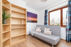 Apartment Krakow Rydlowka 44 by Renters