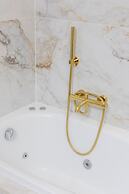 Fashionable Apartment Krakow by Renters