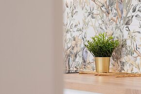 Fashionable Apartment Krakow by Renters