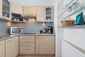Apartment Krakow Plac Wolnica by Renters