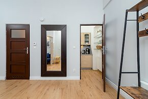 Apartment Krakow Plac Wolnica by Renters