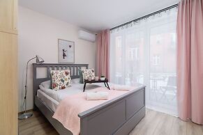 Studio Cracow Arianska by Renters