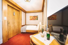 Lärchenhof - Premium Apartments & Zimmer