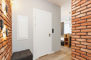 Krakow Old Town Rakowicka by Renters