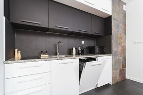 Krakow Old Town Rakowicka by Renters