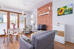 Krakow Old Town Rakowicka by Renters