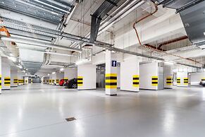 Krakow Old Town Rakowicka by Renters