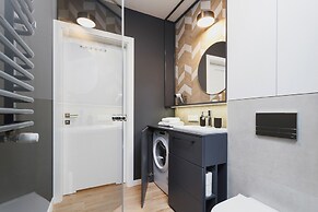 Krakow Old Town Rakowicka by Renters