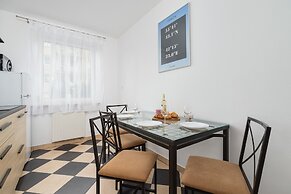 Apartment Krakow Raciborska by Renters