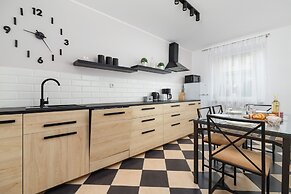Apartment Krakow Raciborska by Renters